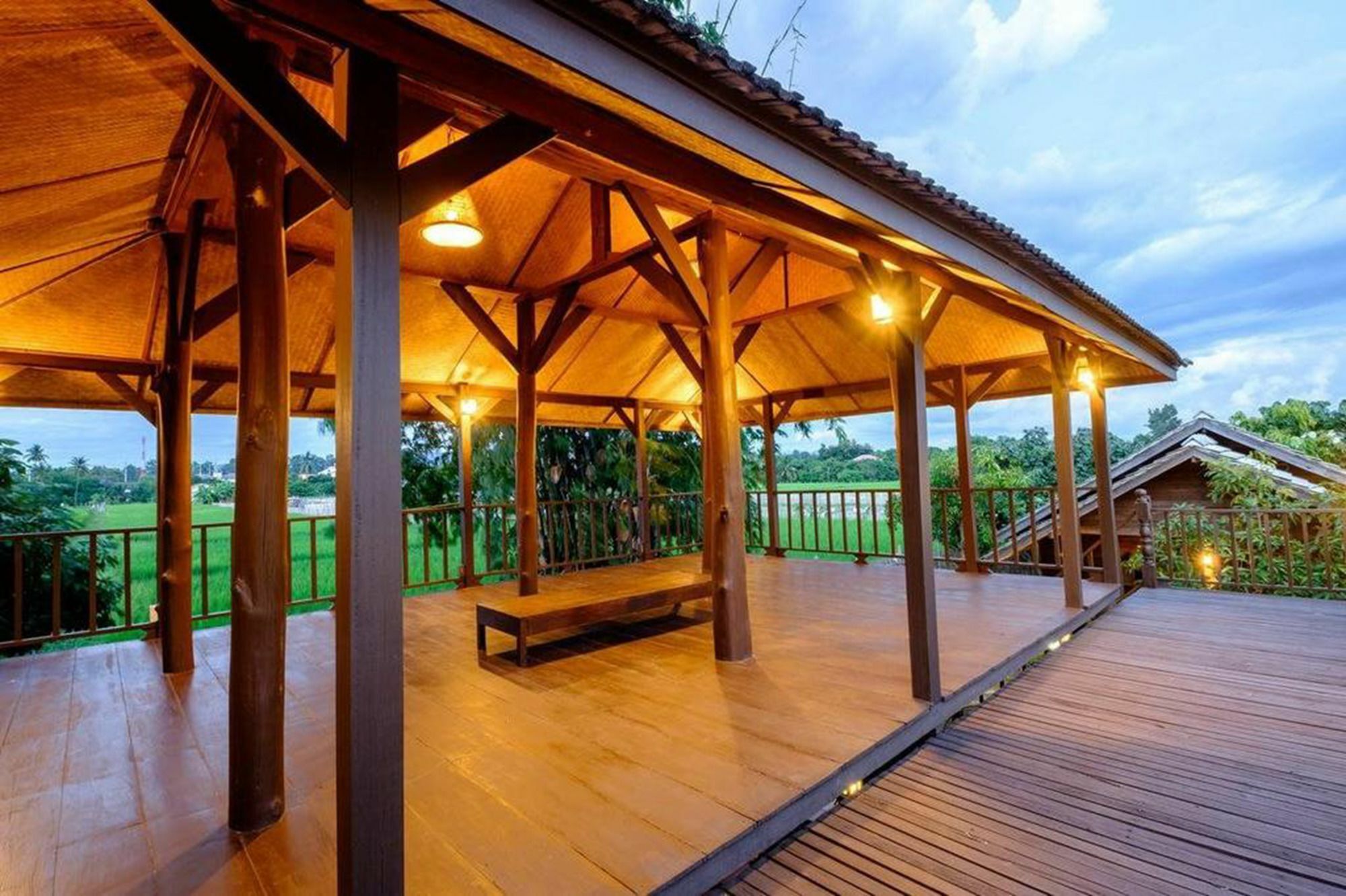 Banyen Villa Сан Саи Экстерьер фото